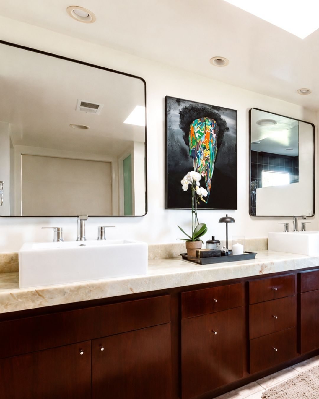 Original faceless portrait in a Los Angeles bathroom